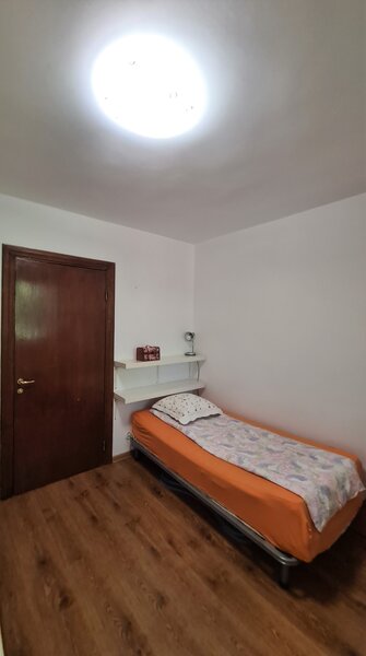 Drumul Taberei, langa parc si metrou, apartament 4 camere